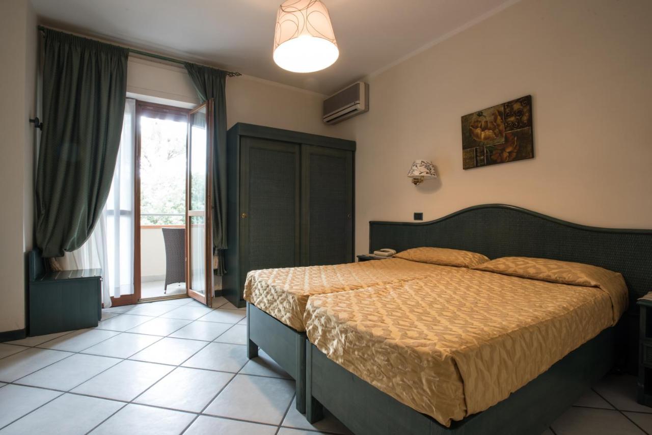 Hotel Kyrton Forte dei Marmi Exterior photo