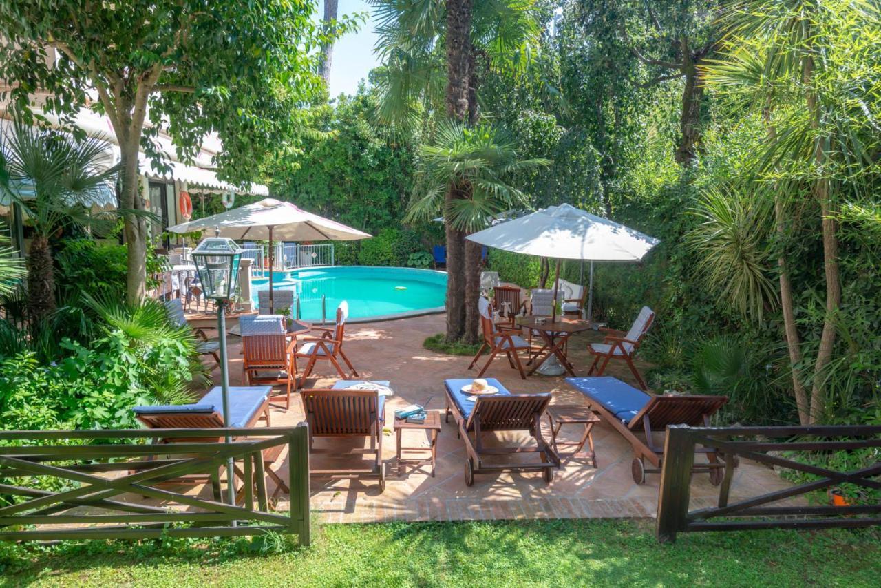 Hotel Kyrton Forte dei Marmi Exterior photo