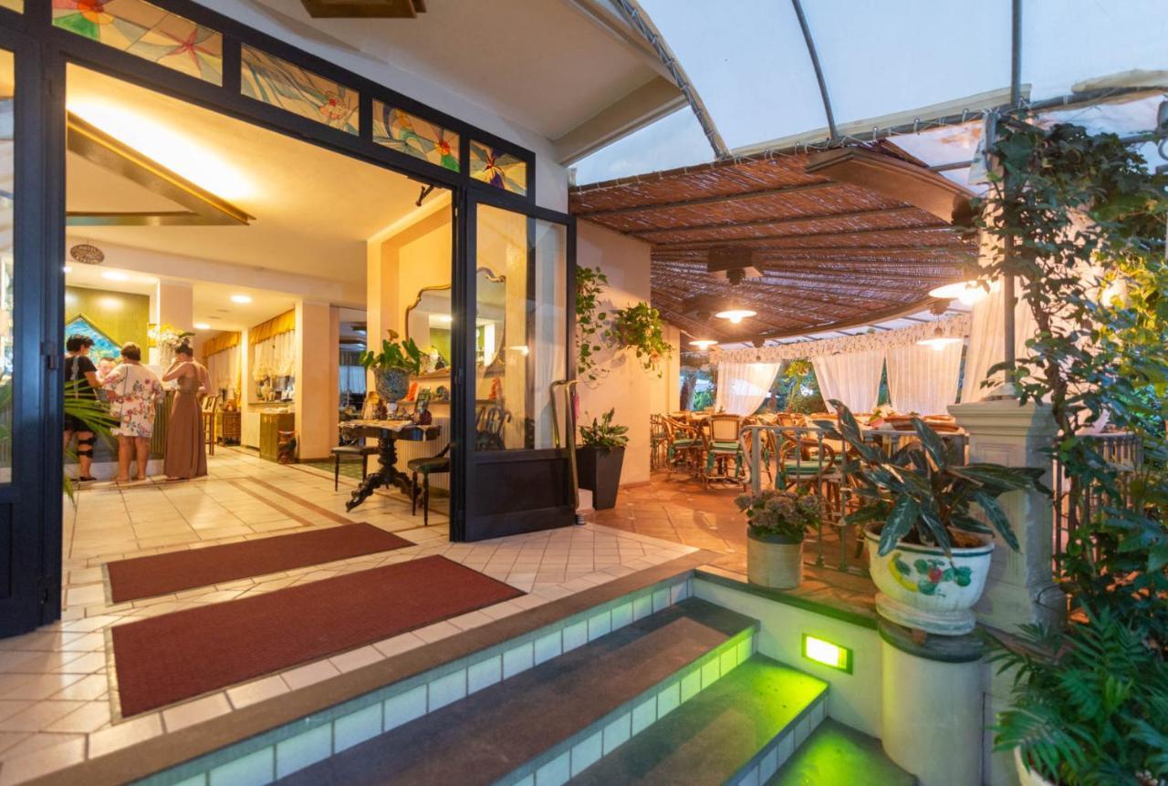 Hotel Kyrton Forte dei Marmi Exterior photo